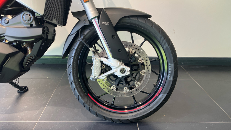 Ducati Multistrada 950 - Red + Spoked Wheels (MY18)
